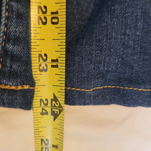 Levi's Premium Jeans Model 724 High Rise Straight Drop Size 25 Great Condition - Picture 10 of 11